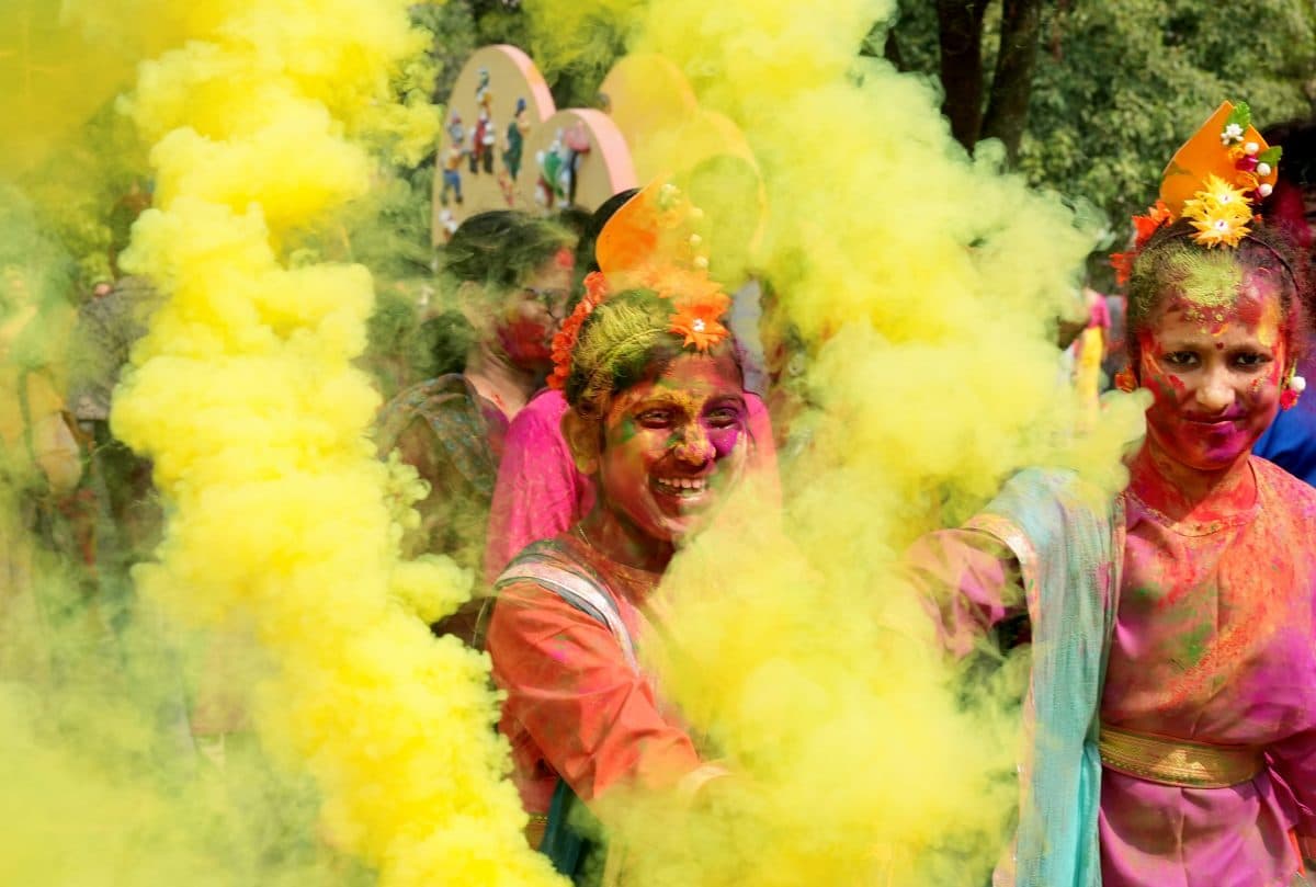 Holi 2025