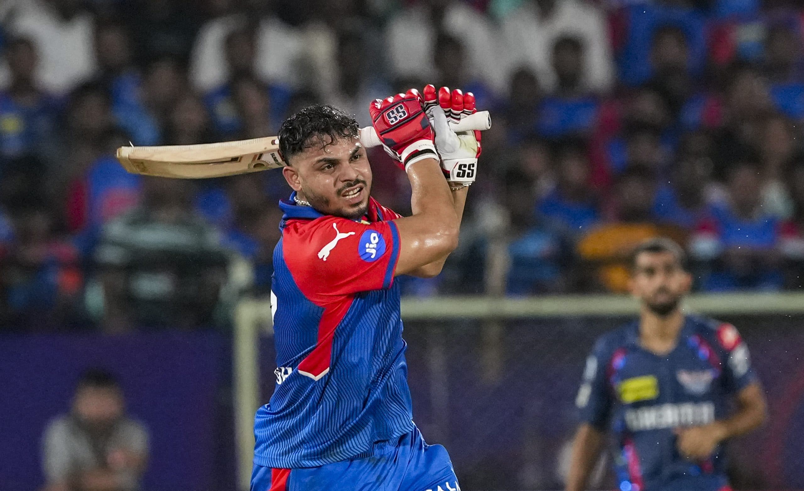 सांसें रोक देने वाले रोमांचक मुकाबले में 1 विकेट से जीता दिल्ली, इंपैक्ट प्लेयर आशुतोष का धमाल