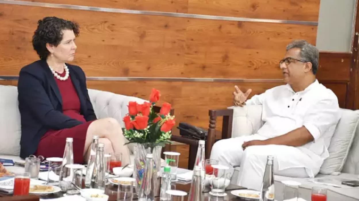 अमेरिका तलाश रहा बिहार में निवेश की संभावना, उद्योगमंत्री से मिली अमेरिकी काउंसलेट जनरल