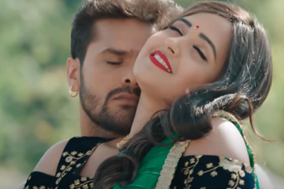 Bhojpuri Song: आज भी दिलों पर राज कर रहा खेसारी-काजल का पुराना गाना, यूट्यूब पर फिर से मचा रहा है धमाल!