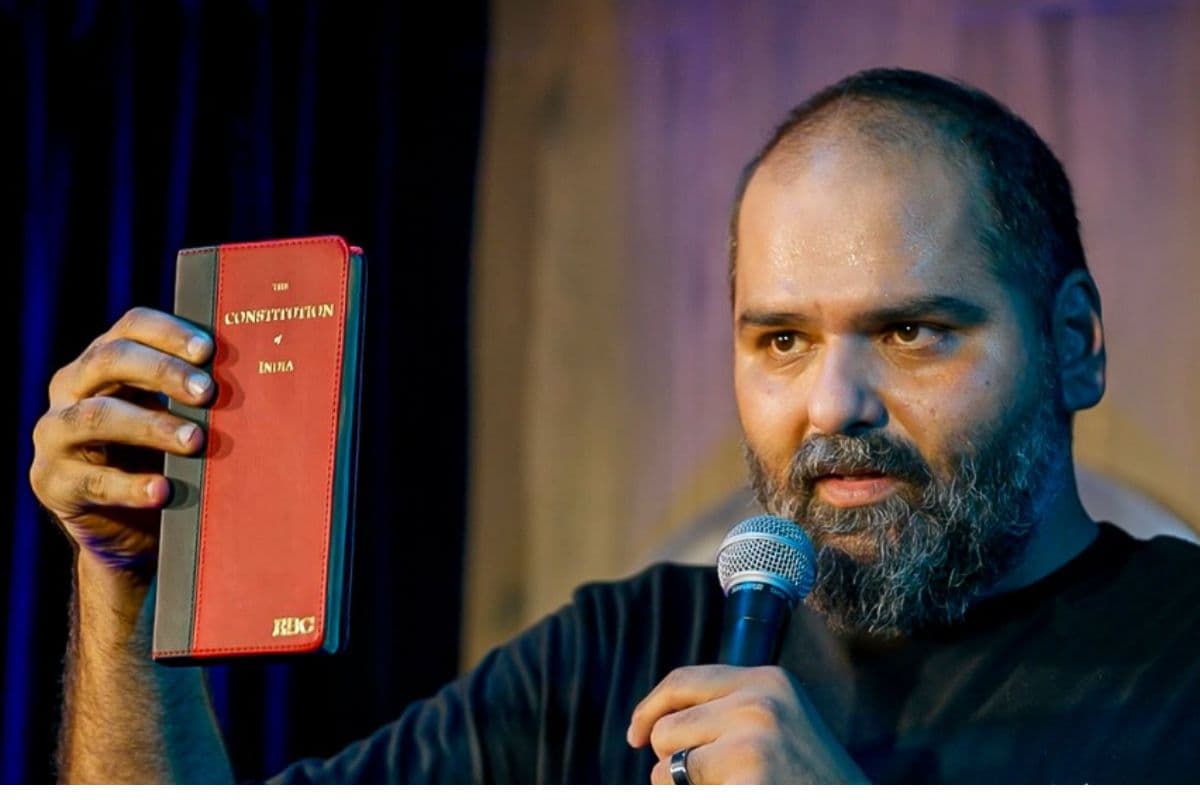 VIDEO: 'साड़ी वाली दीदी', शिवसेना के बाद कुणाल कामरा ने केंद्रीय वित्त मंत्री पर साधा निशाना