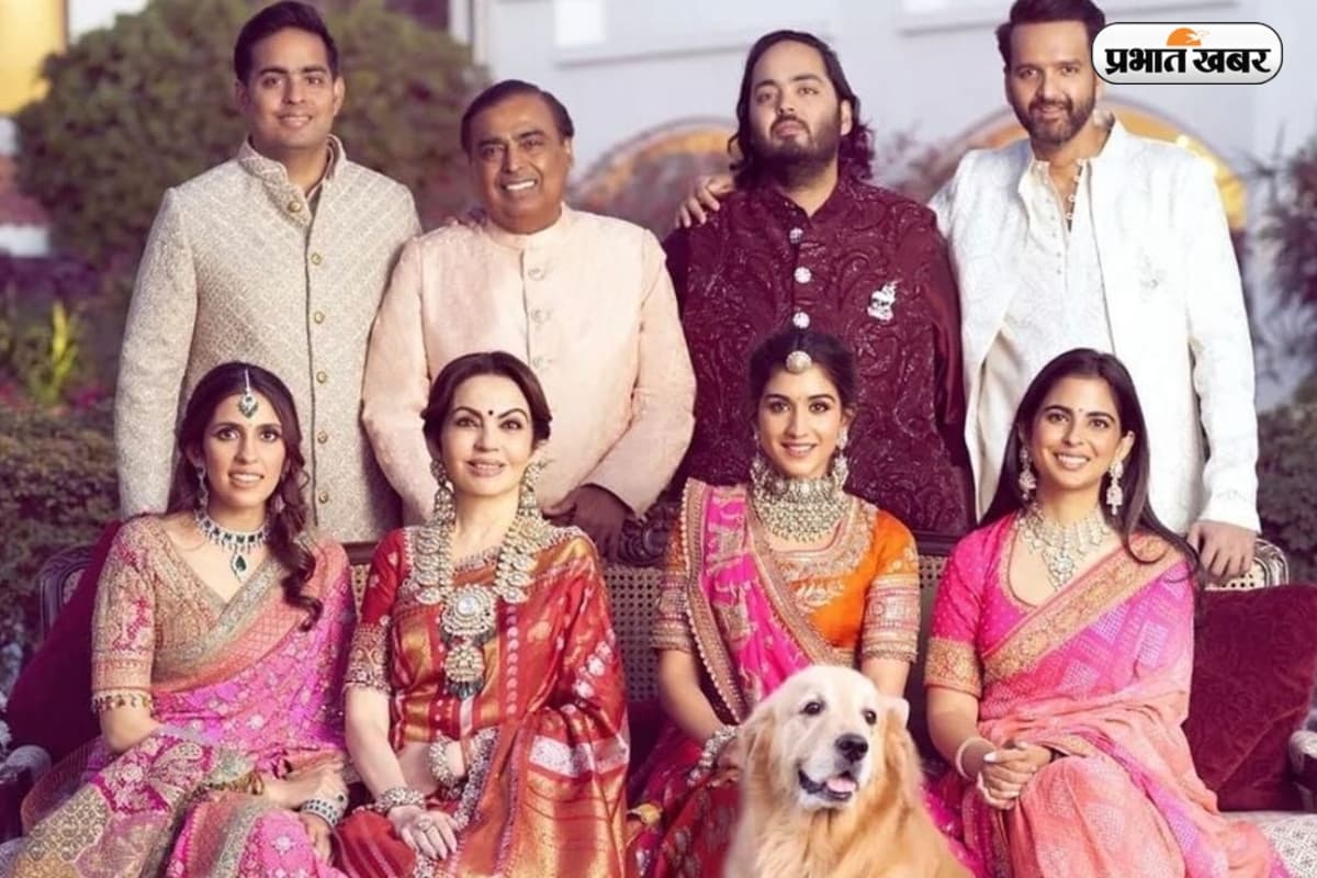 संडे को कैसे एन्जॉय करता है भारत का सबसे अमीर परिवार?
