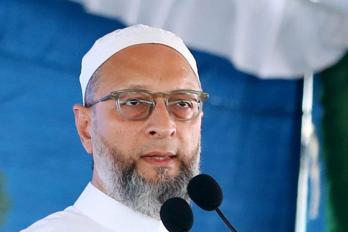 Asaduddin Owaisi: मस्जिदों के ढकने पर ओवैसी का तीखा सवाल- क्या मुसलमान दूसरे दर्जे के नागरिक हैं?
