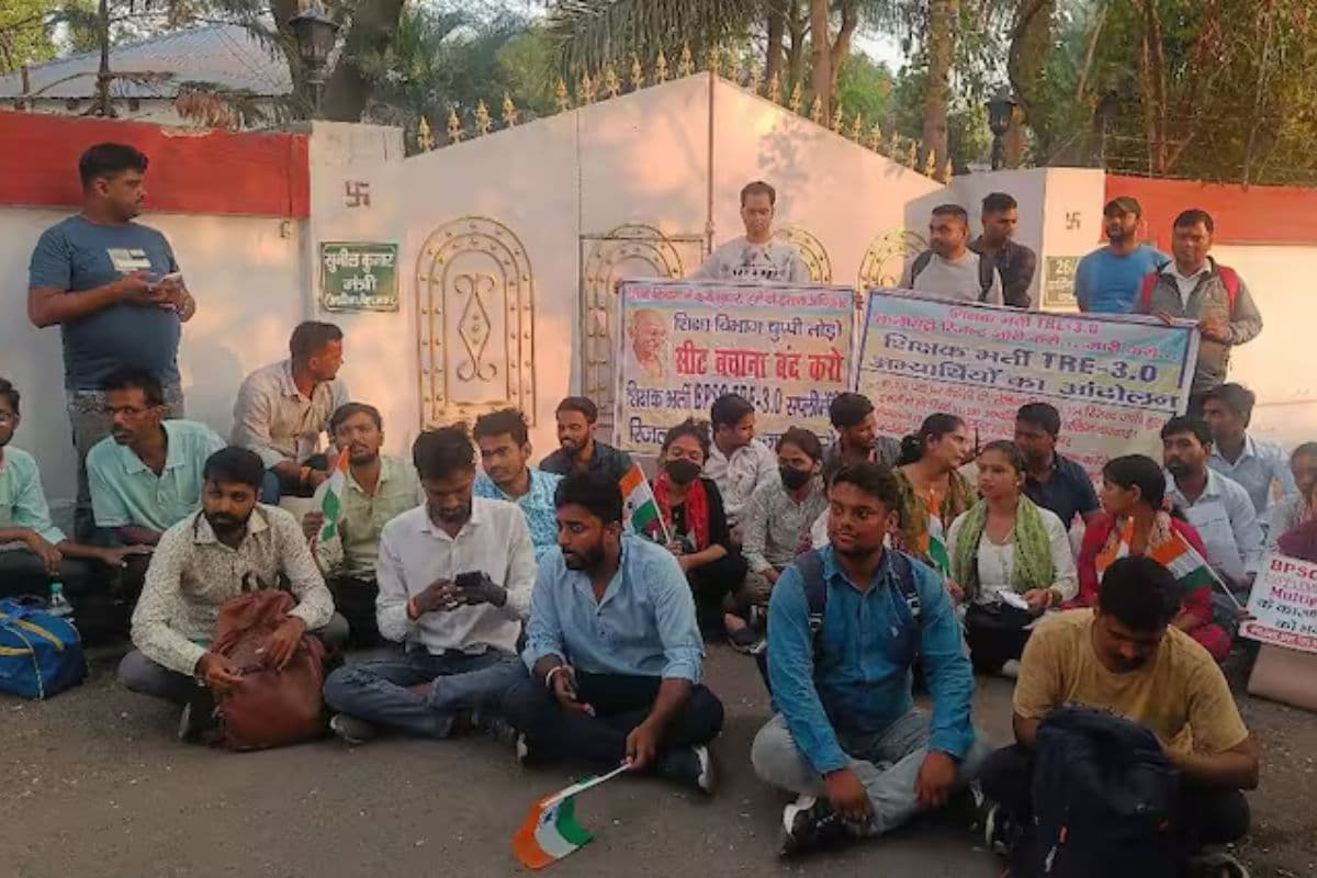 BPSC TRE 3 सप्लीमेंट्री रिजल्ट पर अभ्यर्थियों का गुस्सा फूटा, शिक्षा मंत्री के पीछे दौड़कर मांगा जवाब