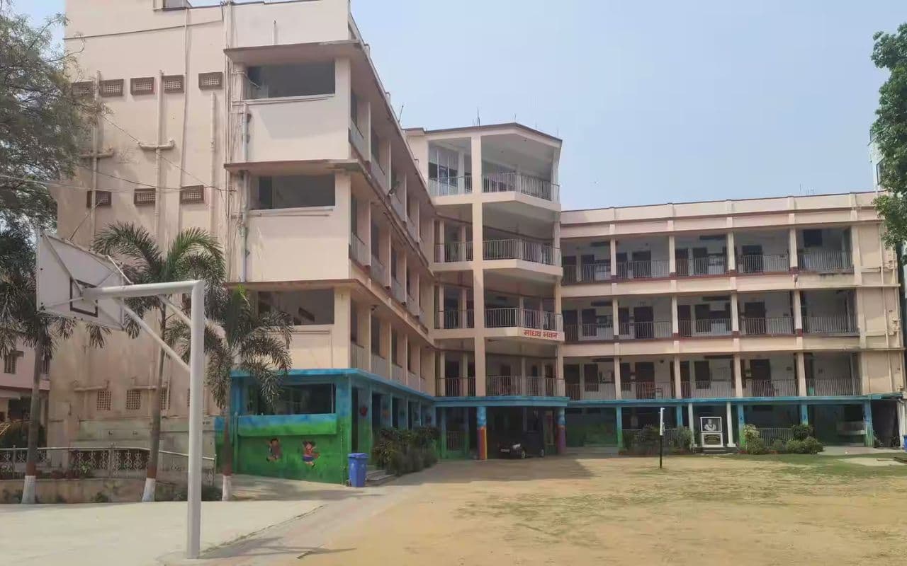 Prabhat Khabar Exclusive: किसी भी स्कूल में नामांकित नहीं हैं भागलपुर के 5 प्रतिशत बच्चे, असर संस्था की सर्वेक्षण रिपोर्ट में हुआ खुलासा