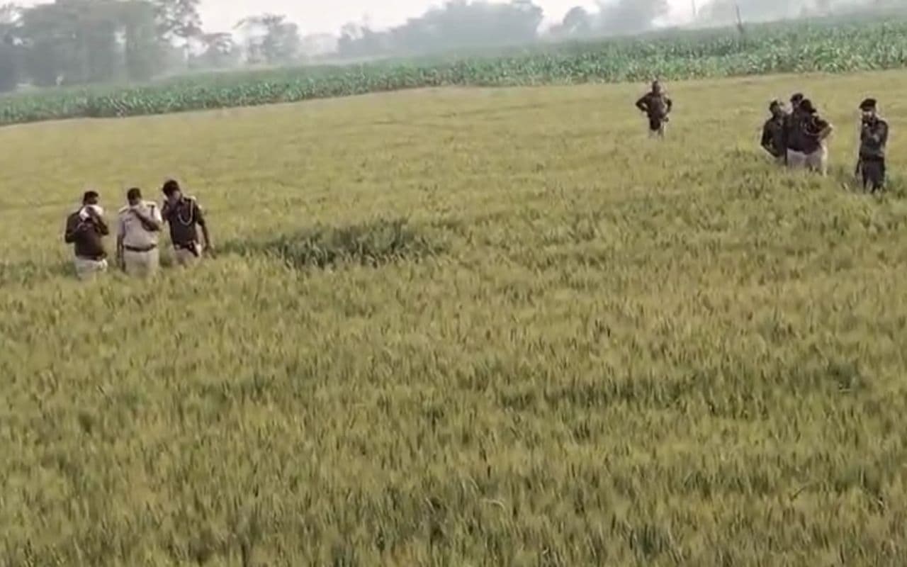 Bihar: तीन दिन पहले घर से निकला युवक का गेहूं खेत में मिला शव, प्रेम प्रसंग में हत्या की आशंका
