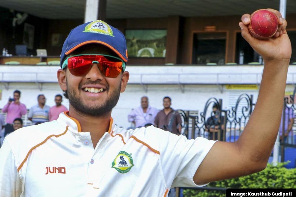 बिहार के आशुतोष अमन का रिकॉर्ड तोड़ हर्ष दुबे ने रचा इतिहास, रणजी ट्रॉफी में हासिल किया ये बड़ा मुकाम