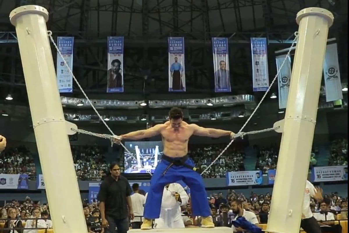 ‘MBA महाबली’ के एलन मस्क भी फैन! भारत के विस्पी खराडी ने 335 किग्रा खंभों से बनाया वर्ल्ड रिकॉर्ड