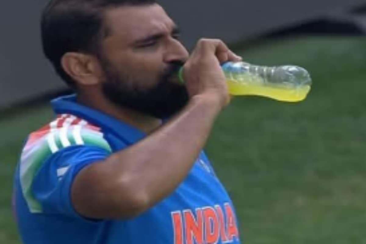 देश को थी जरूरत तो शमी ने नहीं रखा रोजा, ट्रोलर्स ने कहा- कैसे मुसलमान