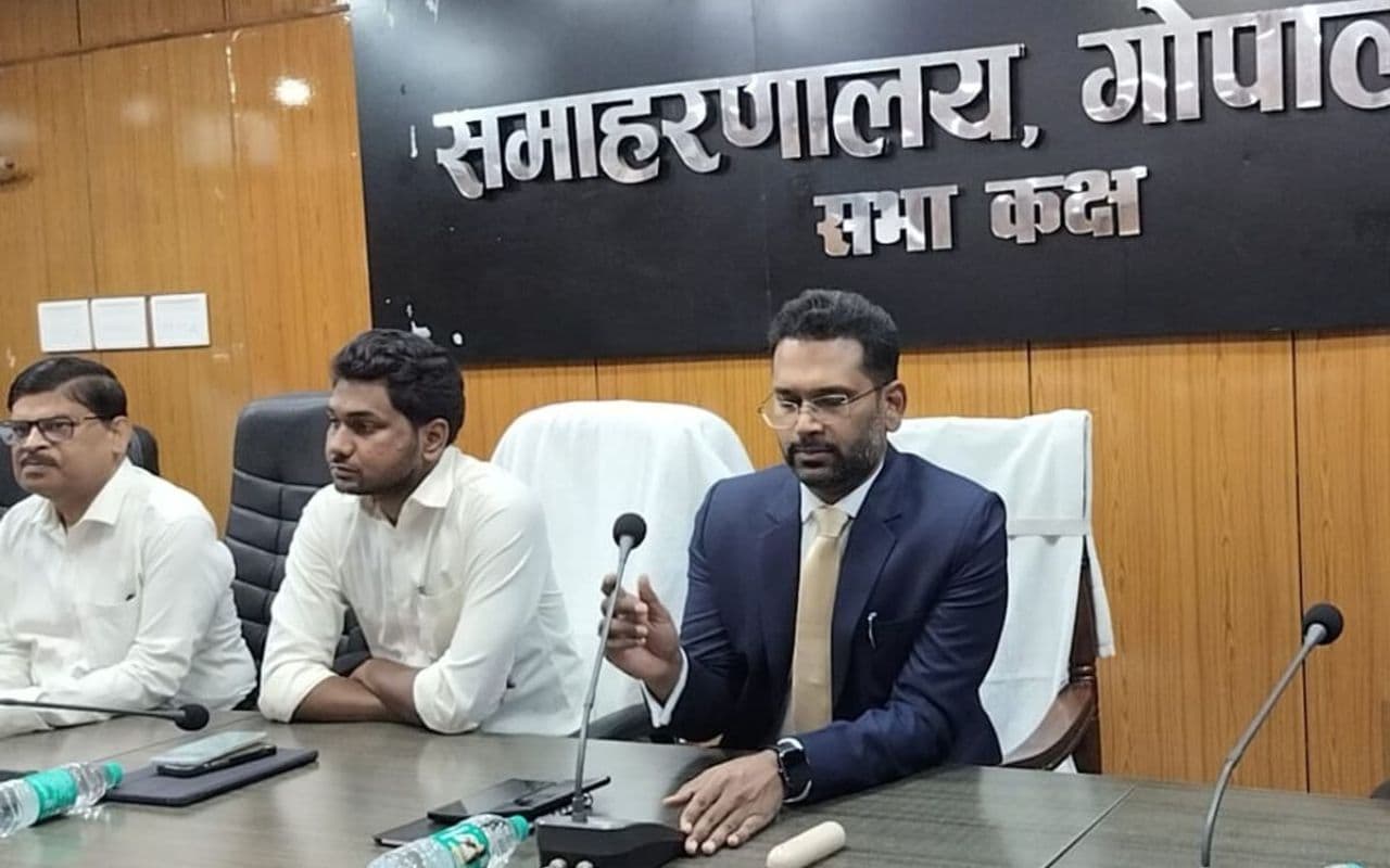 Gopalganj News: ट्रांसजेडरों को मिलेगा पिछड़ा वर्ग कोटे में आरक्षण का लाभ, अब तक 4 प्रमाण पत्र किये गये निर्गत