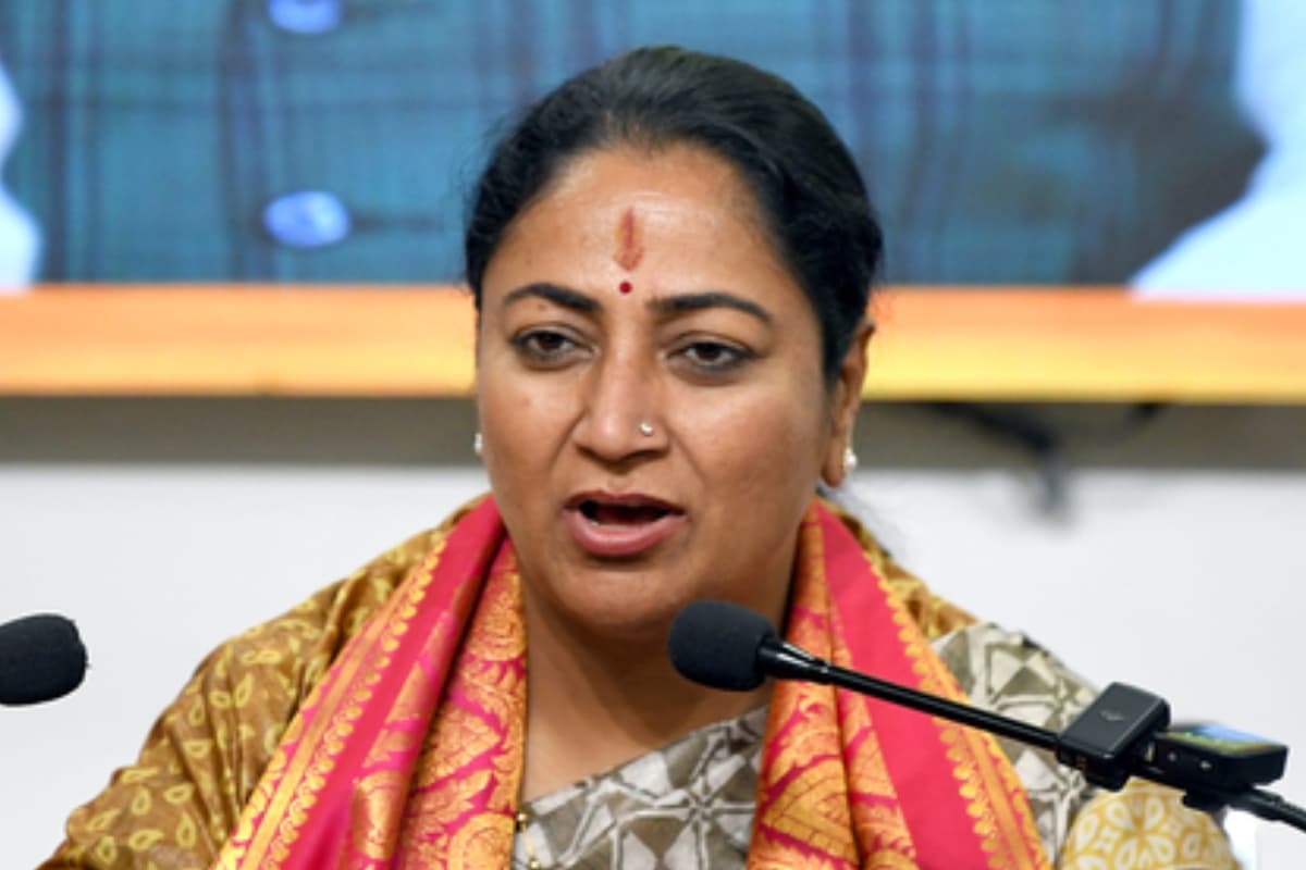 Delhi Budget 2025: देश में सर्वश्रेष्ठ हो दिल्ली का एजुकेशन सिस्टम… जानें शिक्षा में सुधार को लेकर क्या बोलीं CM रेखा गुप्ता?