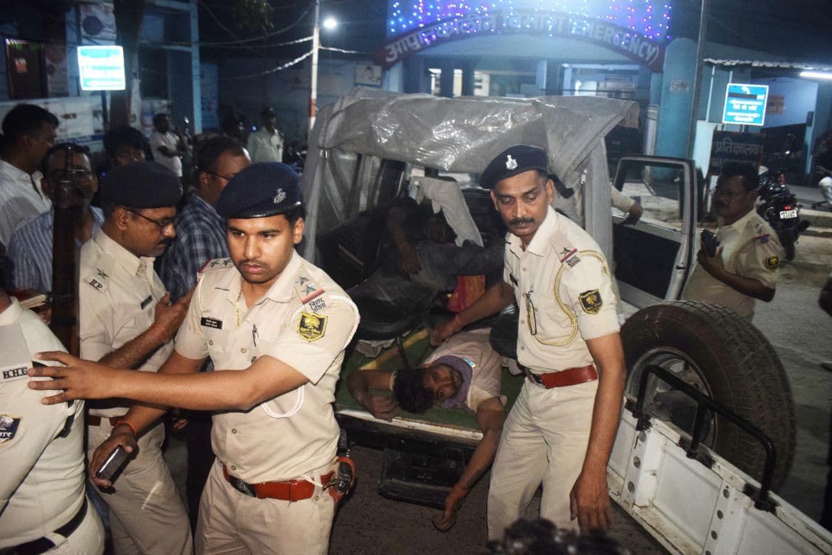 Encounter In Bihar: NRI हत्याकांड से जुड़े दो कुख्यात अपराधी गिरफ्तार, पुलिस की गोली से हुए घायल