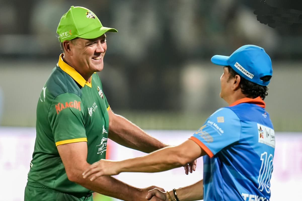 Watch Video: भारत ने दक्षिण अफ्रीका को 8 विकेट से रौंदा, इस गेंदबाज ने ली पहली हैट्रिक