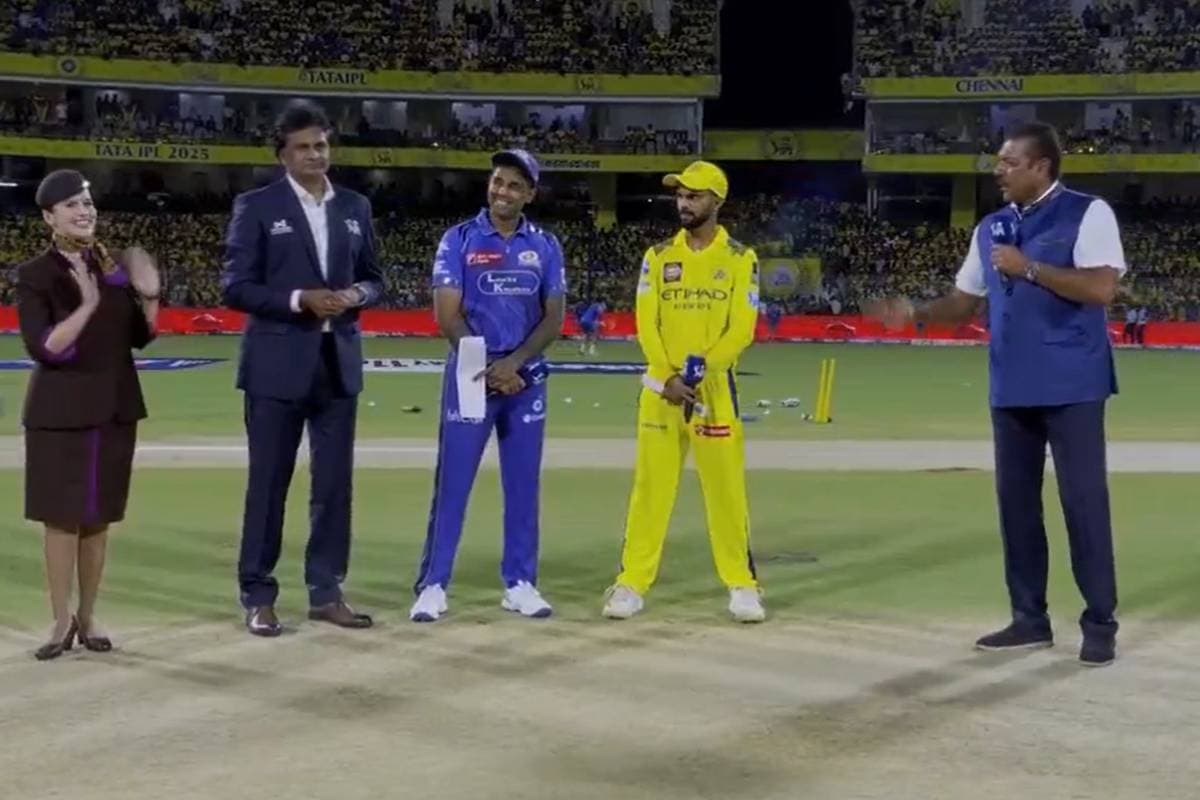 CSK vs MI: सबसे बड़ी रायवलरी, 'थाला' धोनी की टीम मुंबई के खिलाफ कर रही गेंदबाजी, देखें प्लेइंग XI