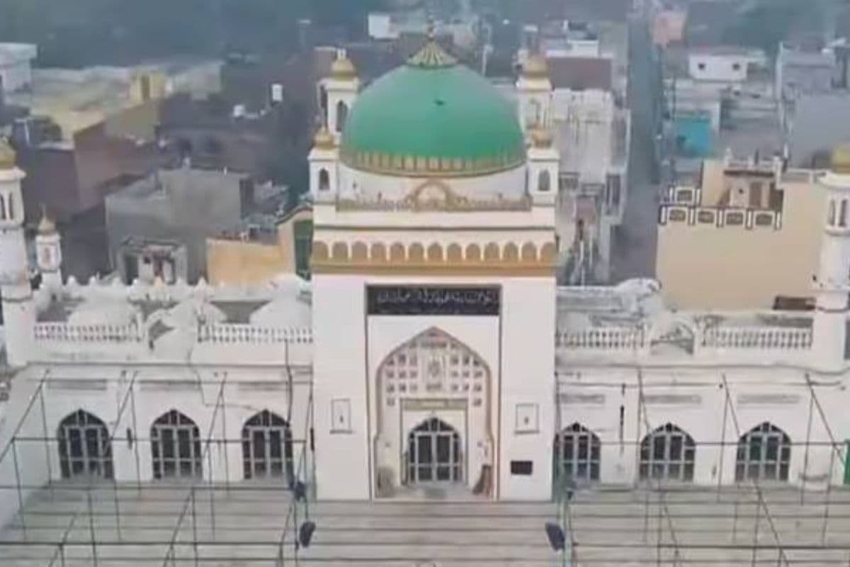 Jama Masjid: संभल जामा मस्जिद की रंगाई-पुताई की मिली इजाजत, हाईकोर्ट ने सुनाया फैसला