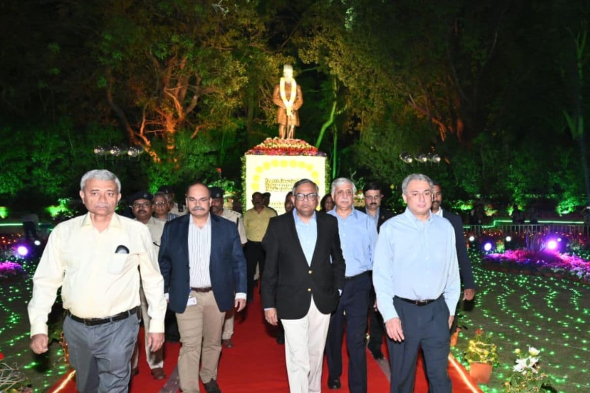 जमशेदजी टाटा की 186वीं जयंती आज, टाटा स्टील के मेन गेट पर संस्थापक को किया जाएगा नमन