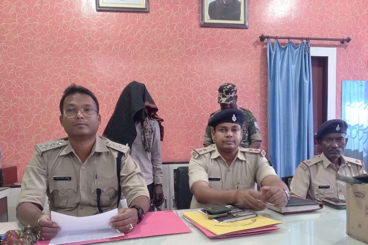 Jamshedpur Double Murder: सनकी पति ने पत्नी और पांच साल के बेटे को उतारा मौत के घाट, पुलिस ने भेजा जेल