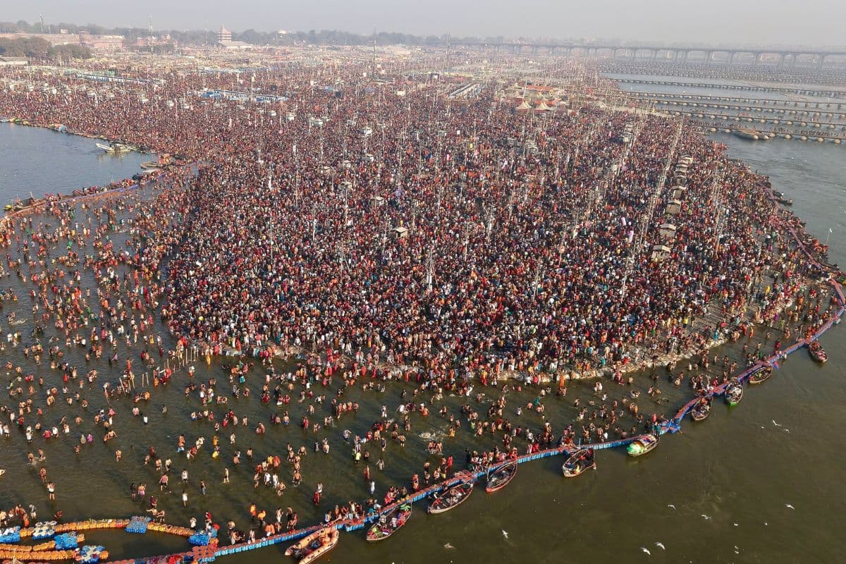 Mahakumbh 2025: 15 दिन में कबाड़ी वाले ने की साल भर की कमाई, चायवालों पर भी पैसों की बरसात