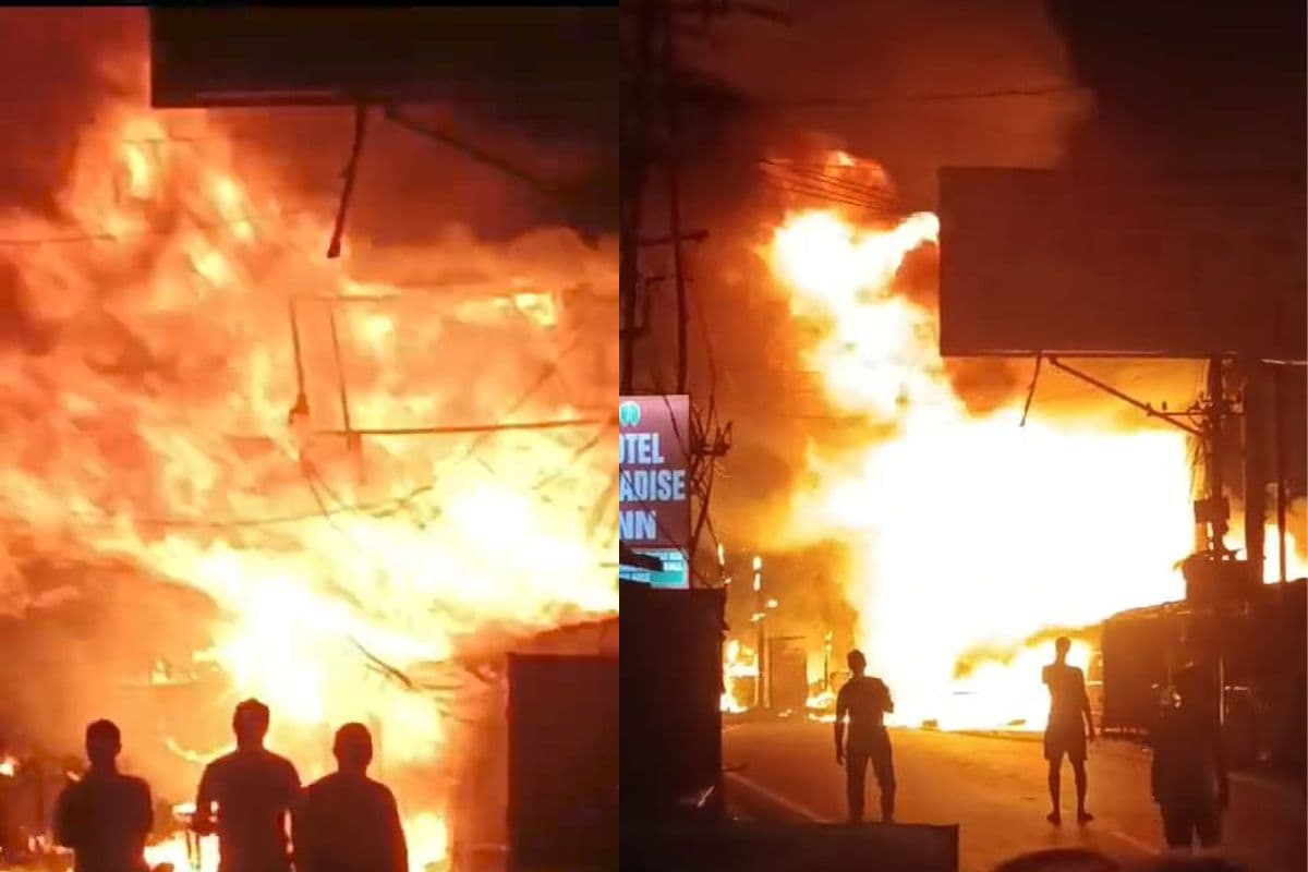 PHOTOS: जसीडीह चकाई मोड़ के पास लगी भीषण आग, 12 होटल जलकर खाक, 12 घंटे बिजली ठप