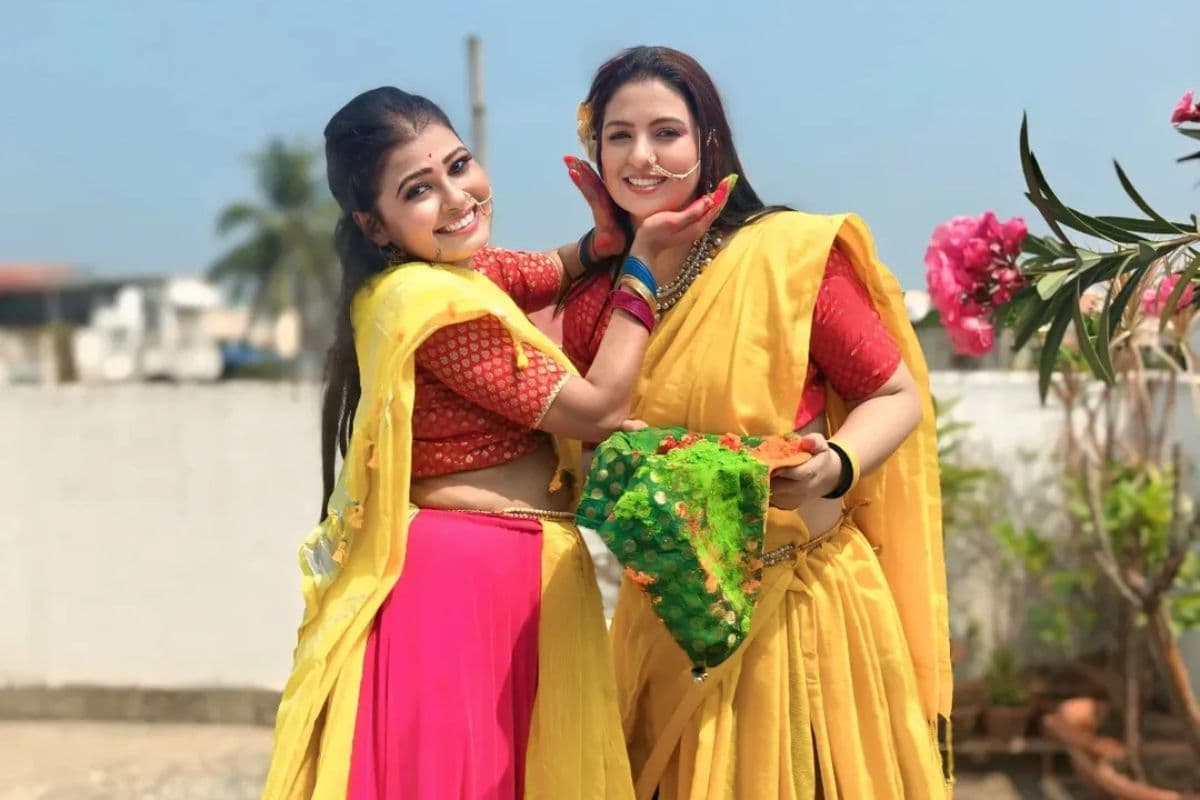 Mohammed-Shami-Daughter-played-Holi-