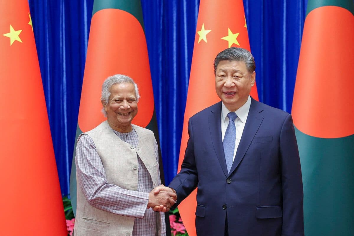 7 Sisters Of India: भारत के '7 सिस्टर्स' पर बांग्लादेश की बुरी नजर, मोहम्मद यूनुस ने ड्रैगन को दे दिया बड़ा ऑफर