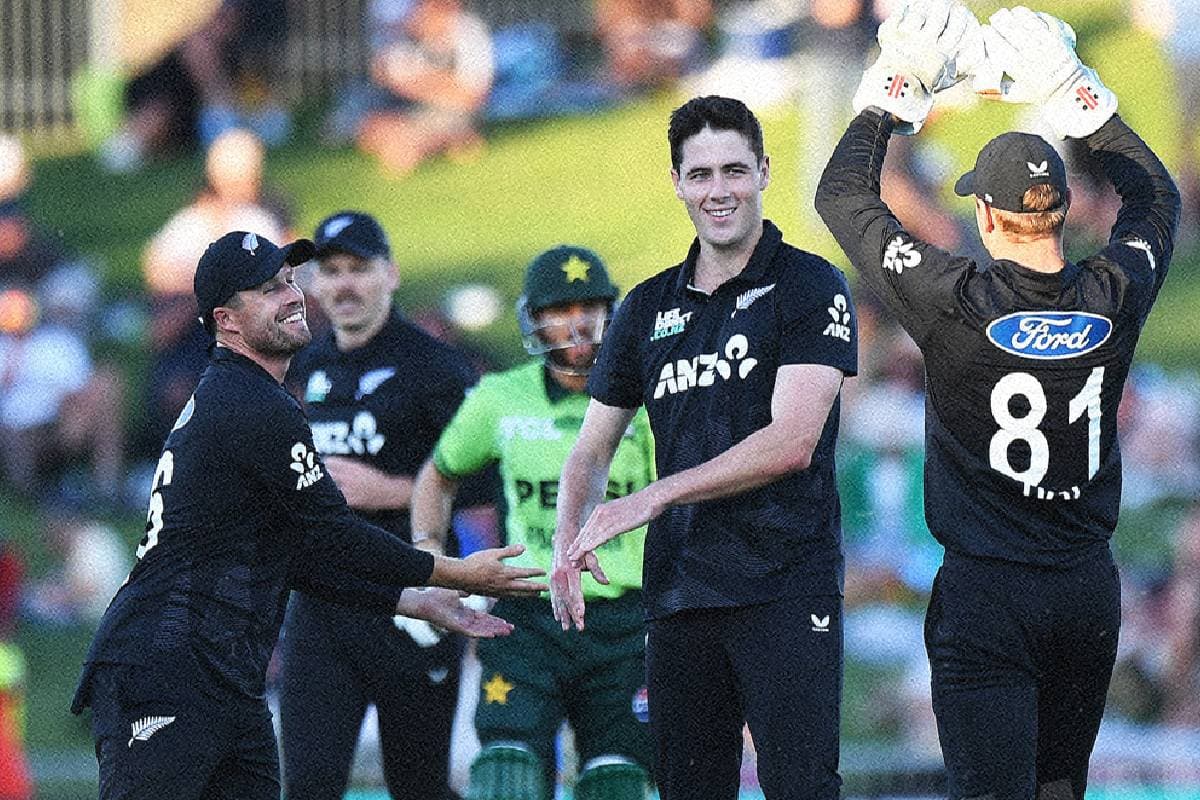 70 एक्स्ट्रा रन, न्यूजीलैंड और पाकिस्तान के मुकाबले में बना बेहद शर्मनाक रिकॉर्ड