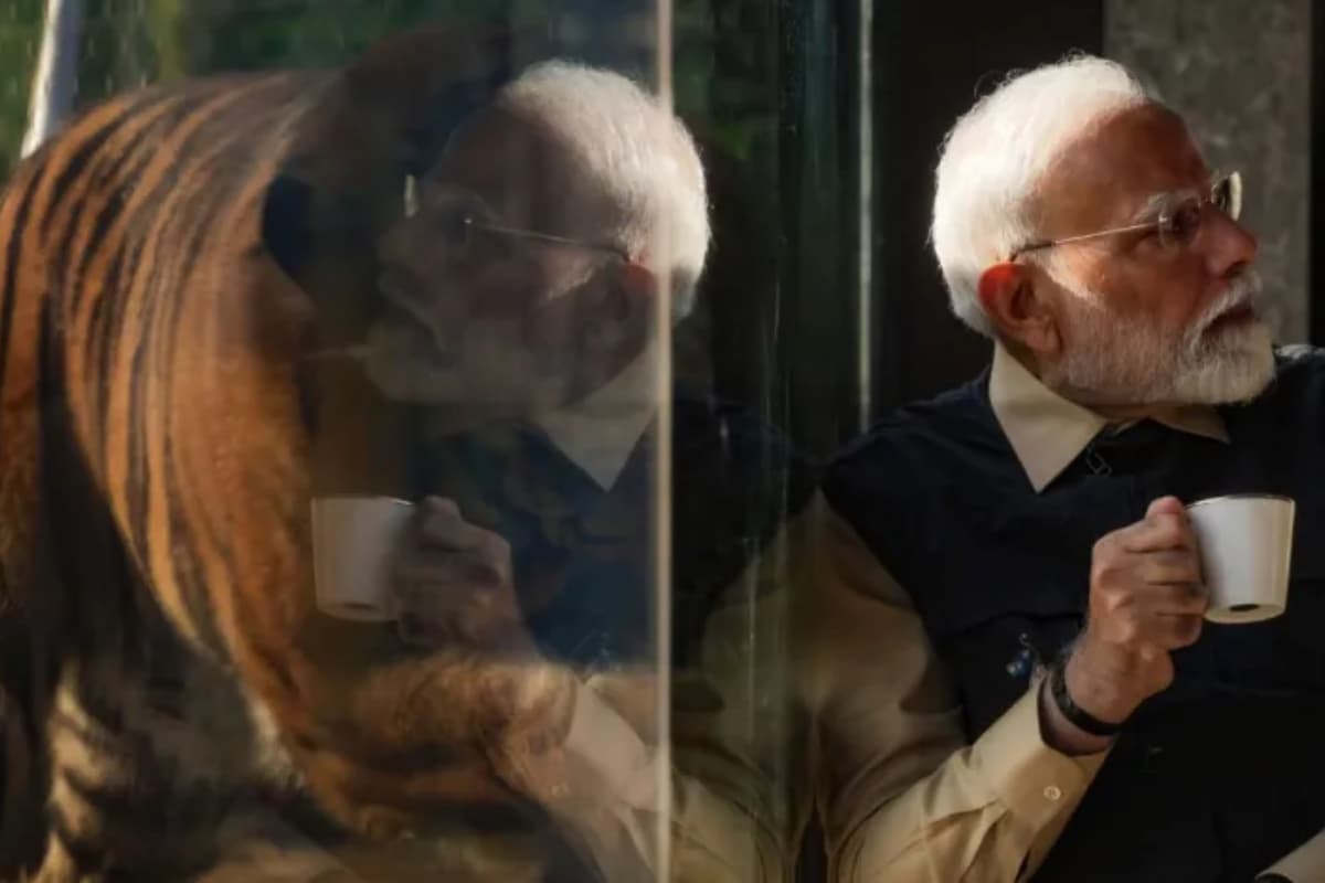 PM मोदी की तरह आप भी ले सकते हैं जानवरों के साथ सेल्फी, जानें कैसे मिलेगा ऐसा मौका