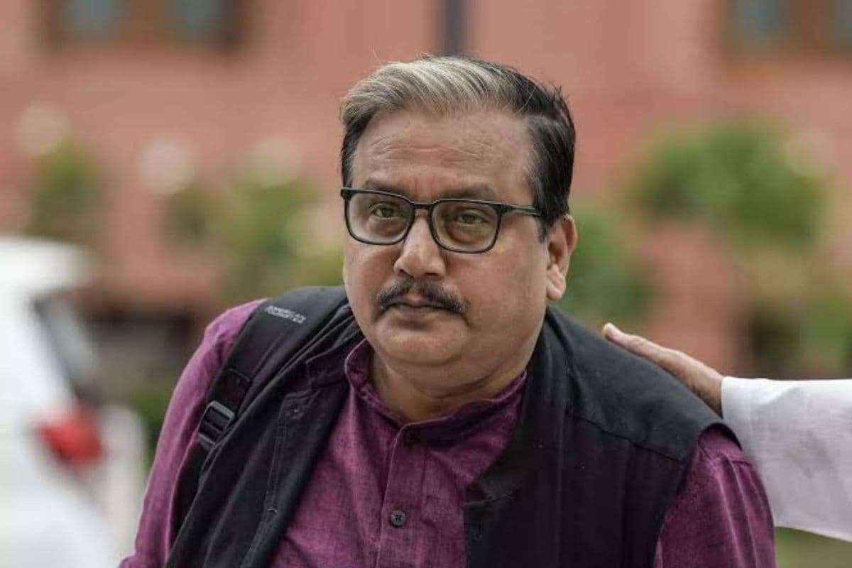 राज्यसभा सांसद मनोज कुमार