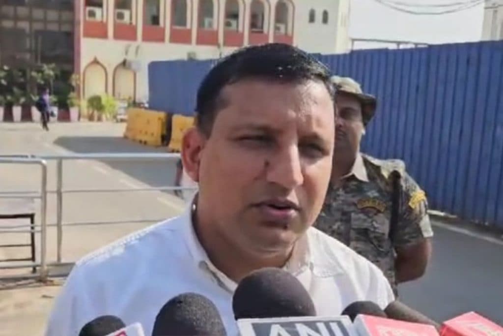 राज्यसभा सांसद संजय यादव