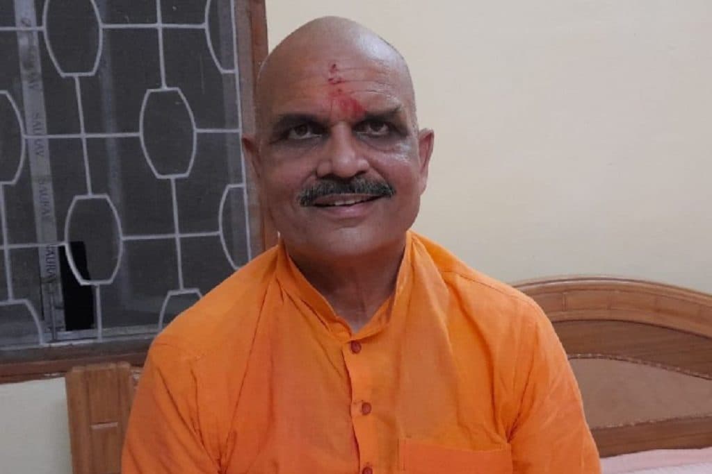 बीजेपी विधायक हरिभूषण ठाकुर 