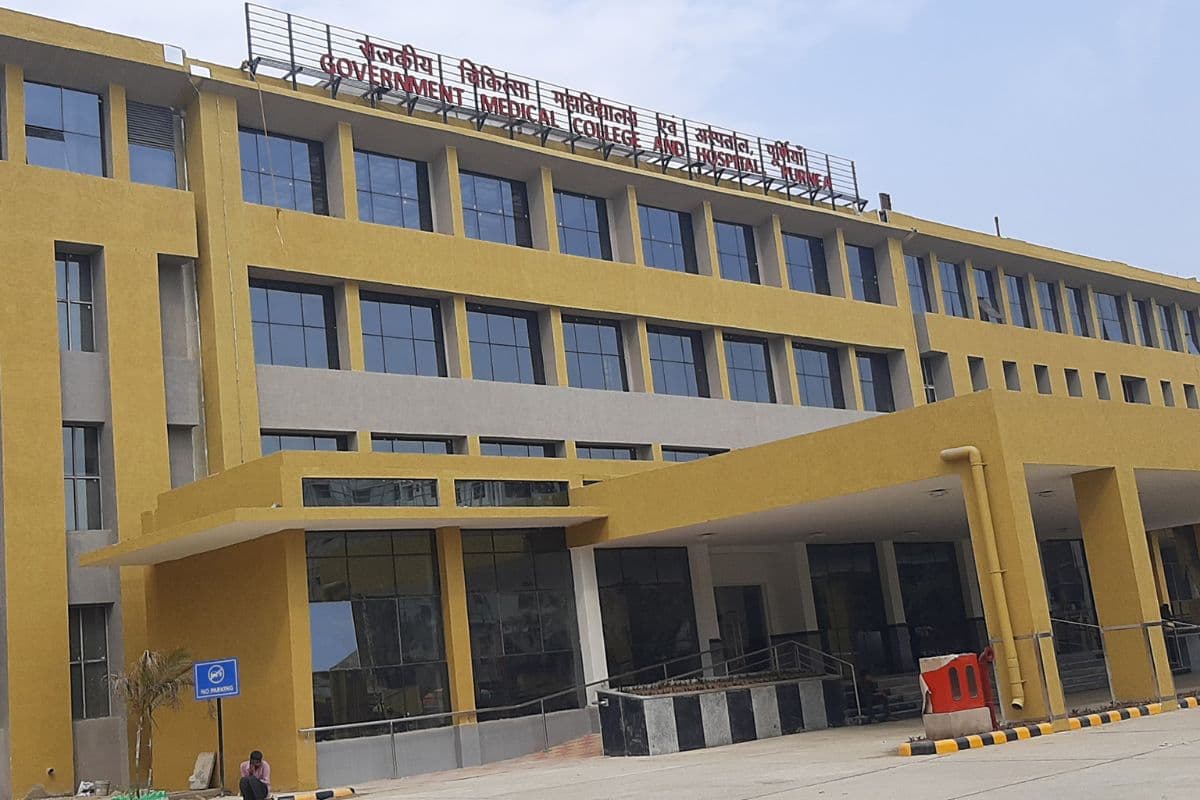 पूर्णिया में मुमकिन नहीं आंखों के गंभीर रोगों का इलाज, नेपाल जाते हैं मरीज