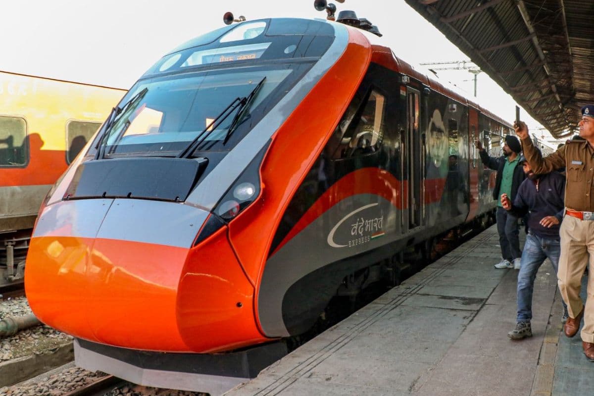 बिहार के लोगों को रेलवे ने दी स्पेशल वंदे भारत की सौगात, अब लखनऊ जाना हुआ और आसान