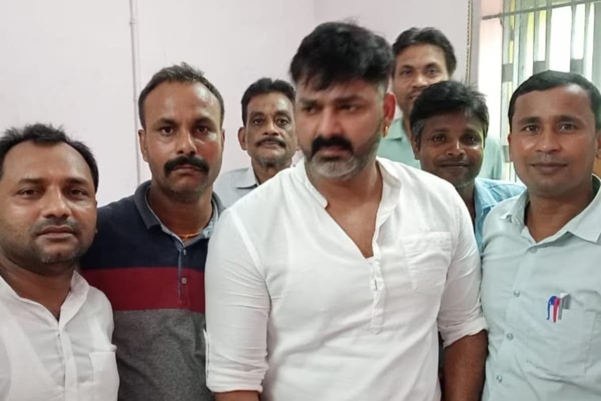 पावर स्टार पवन सिंह को कोर्ट से मिली बड़ी राहत, सुबूत के अभाव में अदालत ने किया बरी 