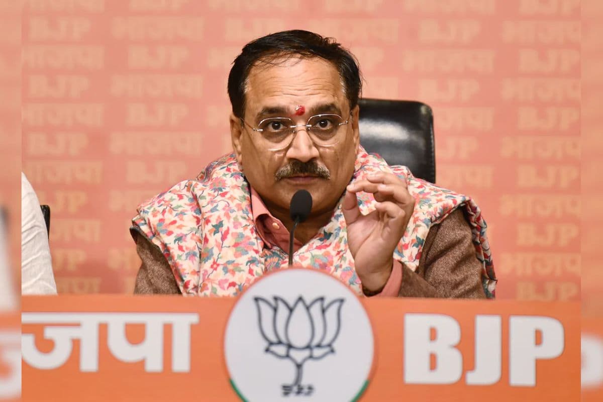 Bihar : दिल्ली के बाद बिहार चुनाव जीताने में जुटा BJP का यह दिग्गज नेता, अचानक मिलने पहुंचे दिलीप जायसवाल