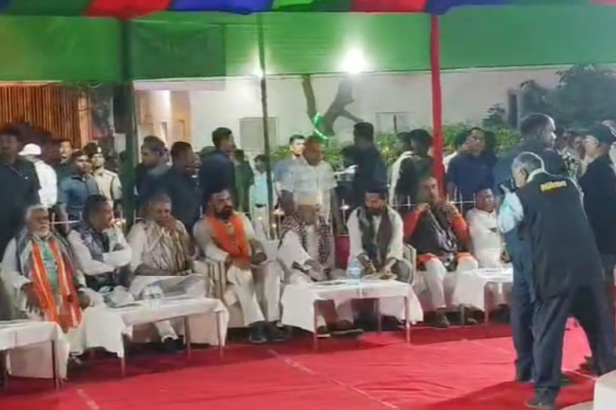 चिराग के इफ्तार पार्टी में शामिल हुए मुख्यमंत्री नीतीश कुमार, BJP नेताओं की भी दिखी मौजूदगी