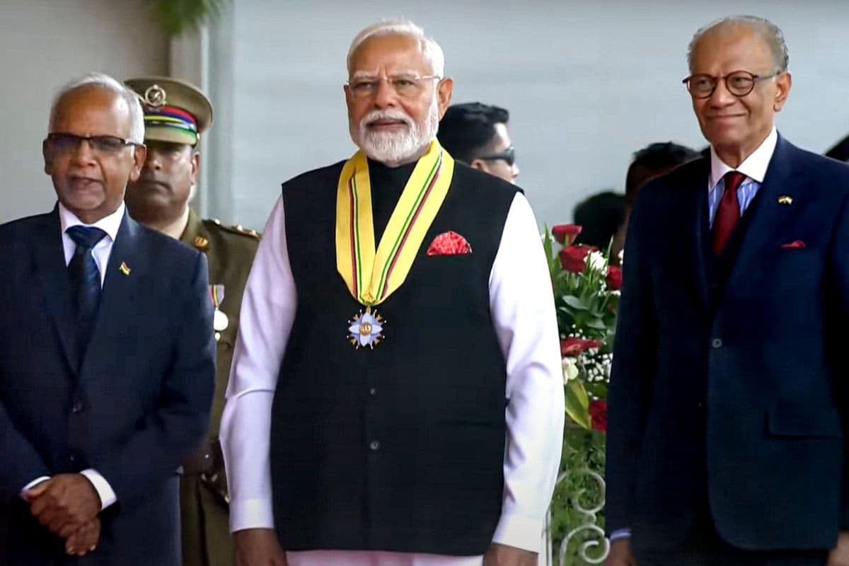 PM Modi Awards List: पीएम मोदी को अब तक किन-किन देशों ने सर्वोच्च सम्मान से नवाजा, देखें पूरी सूची