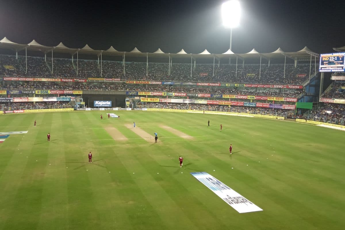 CSK vs RR Pitch Report: गुवाहाटी में भिड़ेंगे रुतुराज-रियान, क्या राजस्थान तोड़ेगा हार का सिलसिला?