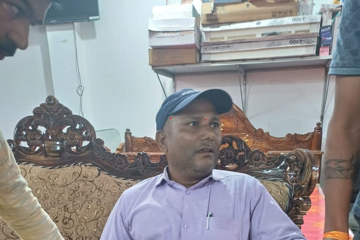 एसीबी की गिरफ्त में रोजगार सेवक