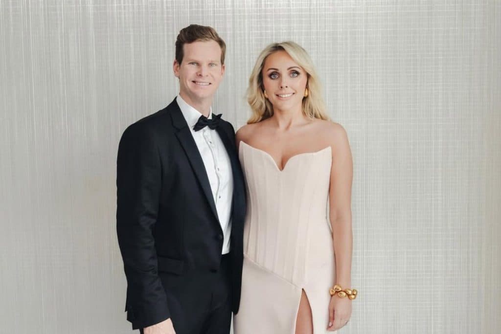 Steve Smith Wife dani willis