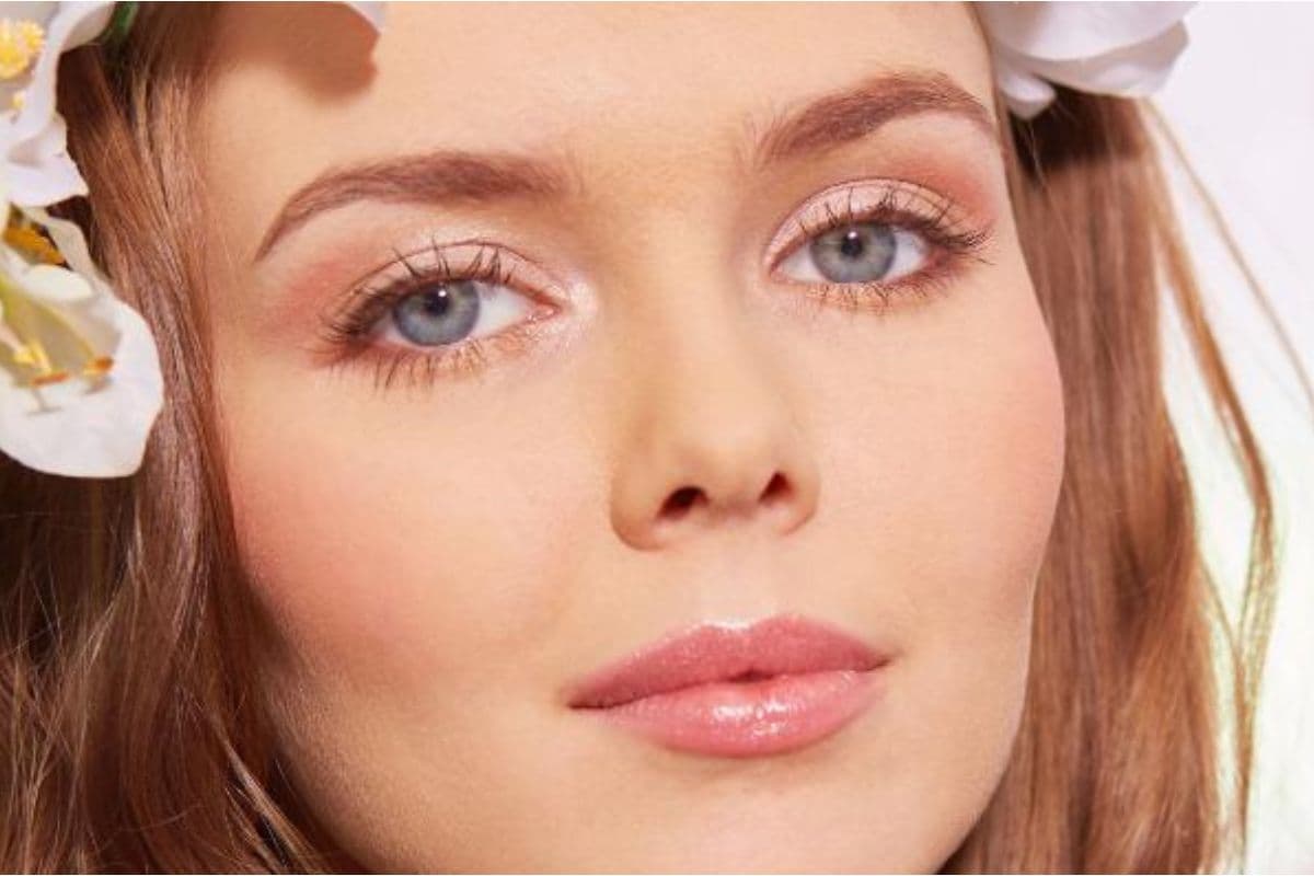 Summer Friendly Makeup: अब गर्मी में भी नो टेंशन, समर फ्रेंडली मेकअप से पाएं शानदार लुक