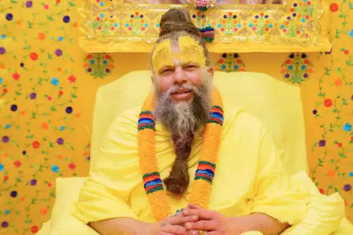 Viral Video: जीवन में किन नियमों का पालन करना चाहिए? प्रेमानंद जी महाराज ने बताया, देखें वीडियो