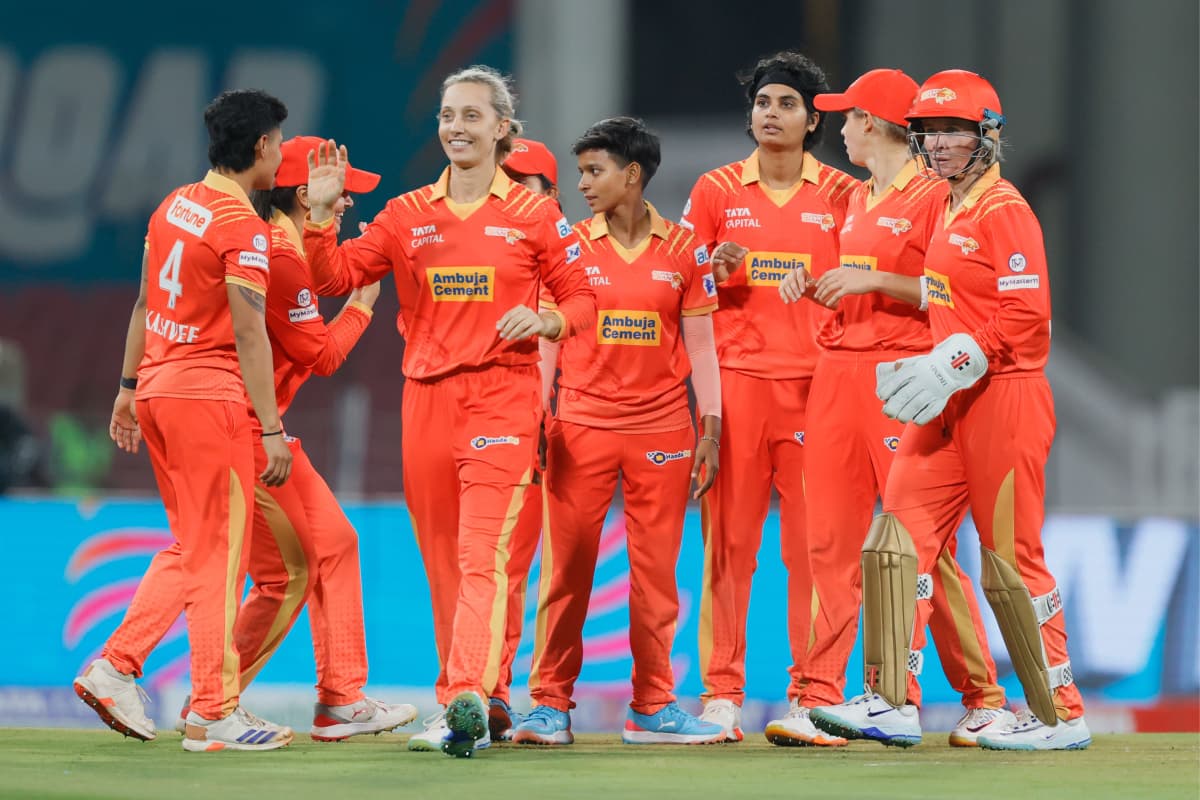 WPL 2025 Points Table: दिल्ली कैपिटल्स प्लेऑफ के लिए क्वालीफाई, पूर्व चैंपियन आरसीबी इतने नंबर पर