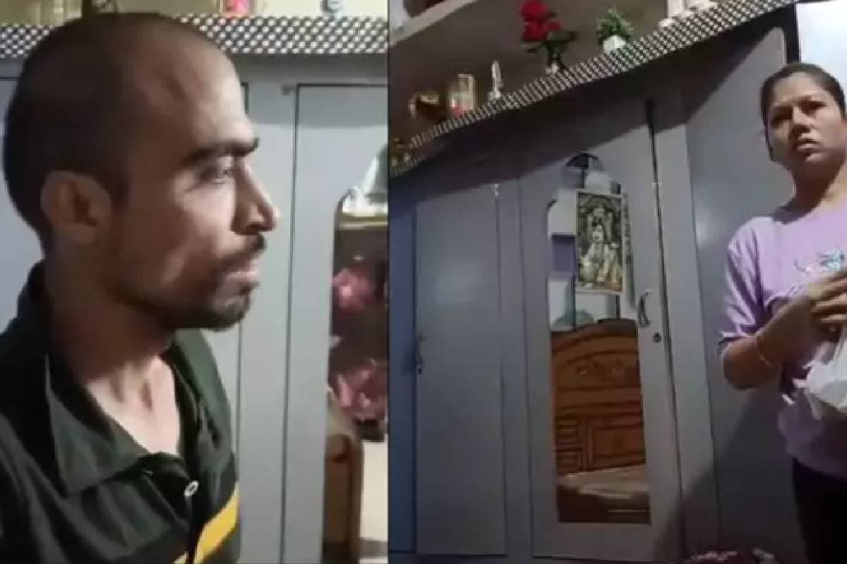 Viral Video : कमरा किया बंद, पति को जमकर पीटा, शख्स चिल्लाया–मम्मी बचाओ