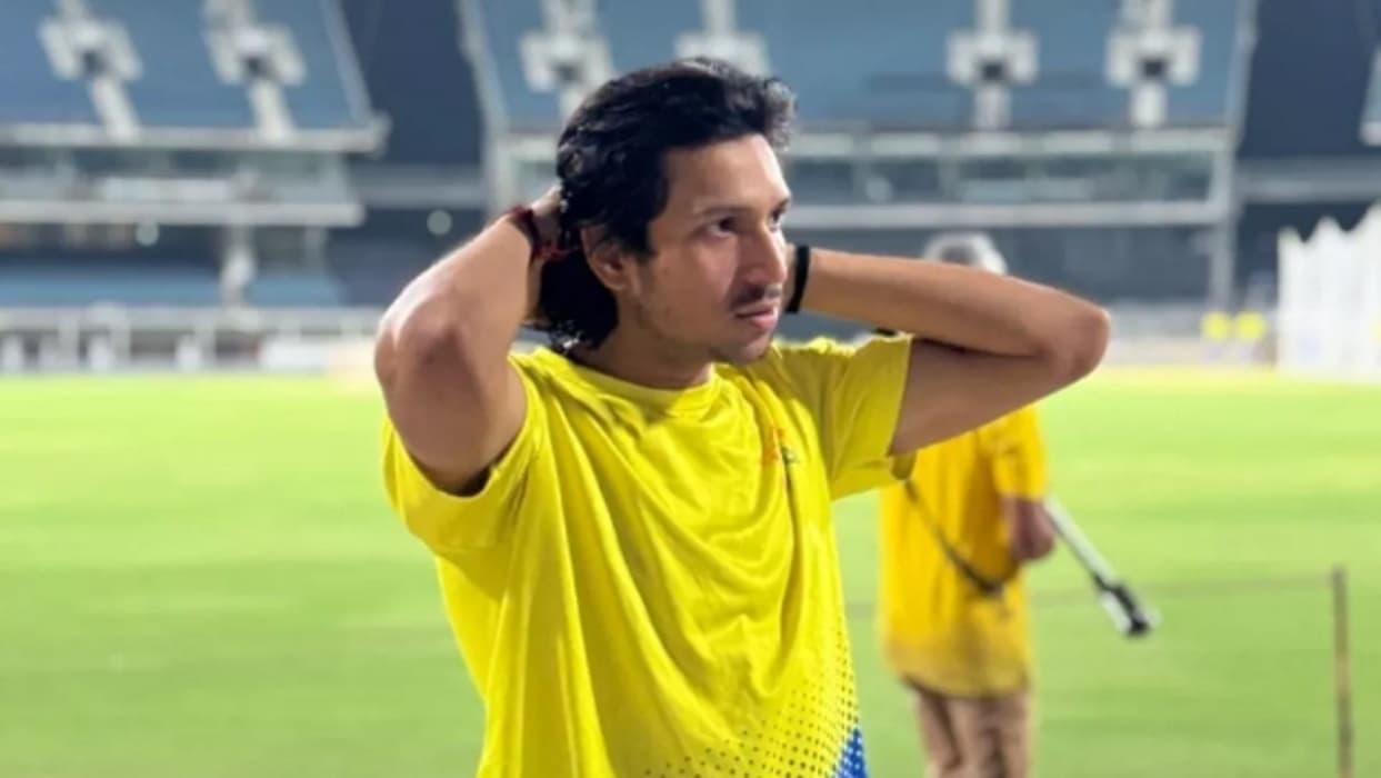 IPL में धोनी को गेंद फेंकता नजर आएगा बिहार का यह गेंदबाज, रणजी ट्रॉफी में बरपाया था कहर