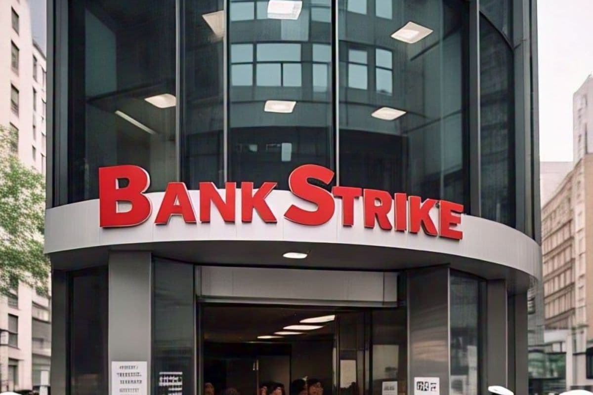 Bank Strike: आज से चार दिनों तक बंद रहेंगे बैंक, झारखंड की 3319 शाखाओं में लटके रहेंगे ताले