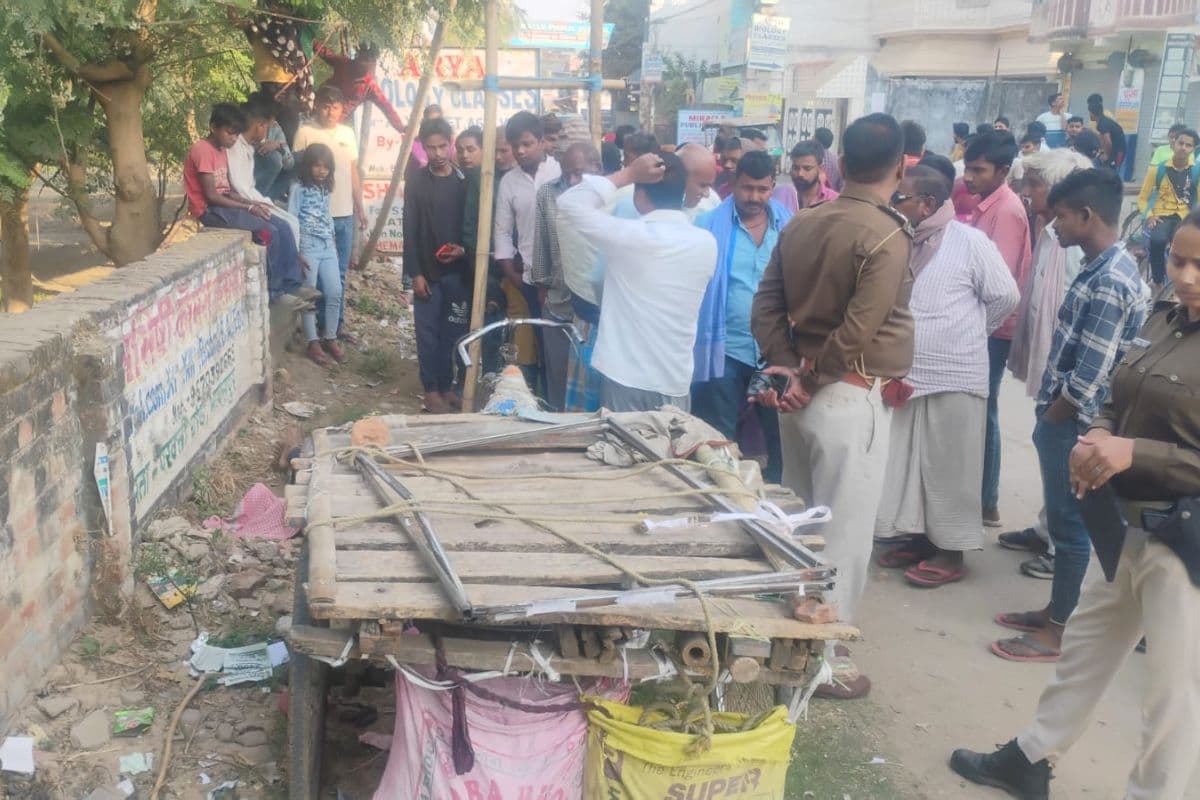 भागलपुर में ठेला चालक की गला रेत कर हत्या, स्कूल के बाहर शव मिलने से मचा हड़कंप