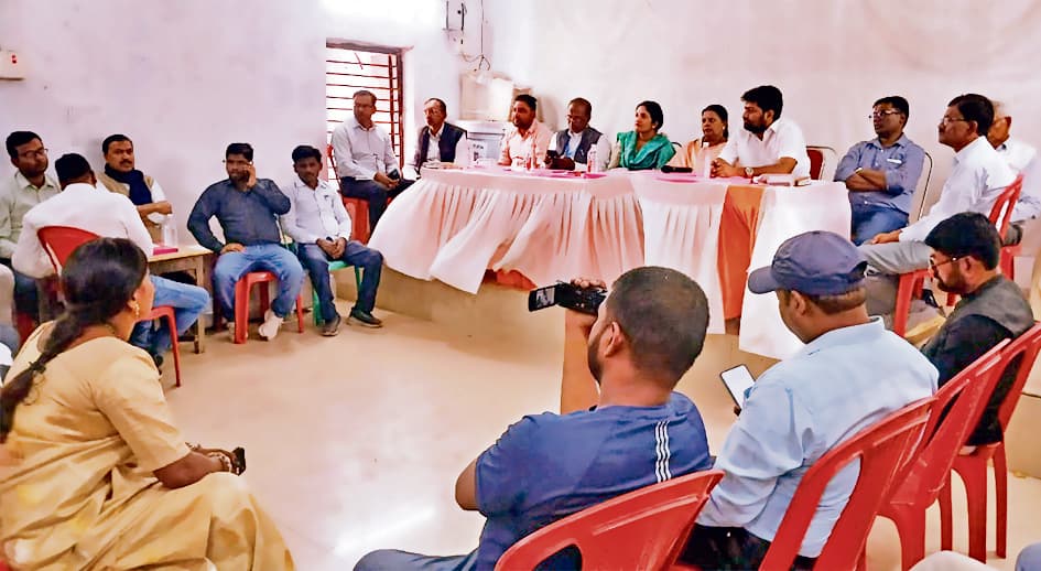 Gaya News : फतेहपुर में स्वच्छता व पेयजल पर खर्च होंगे रुपये