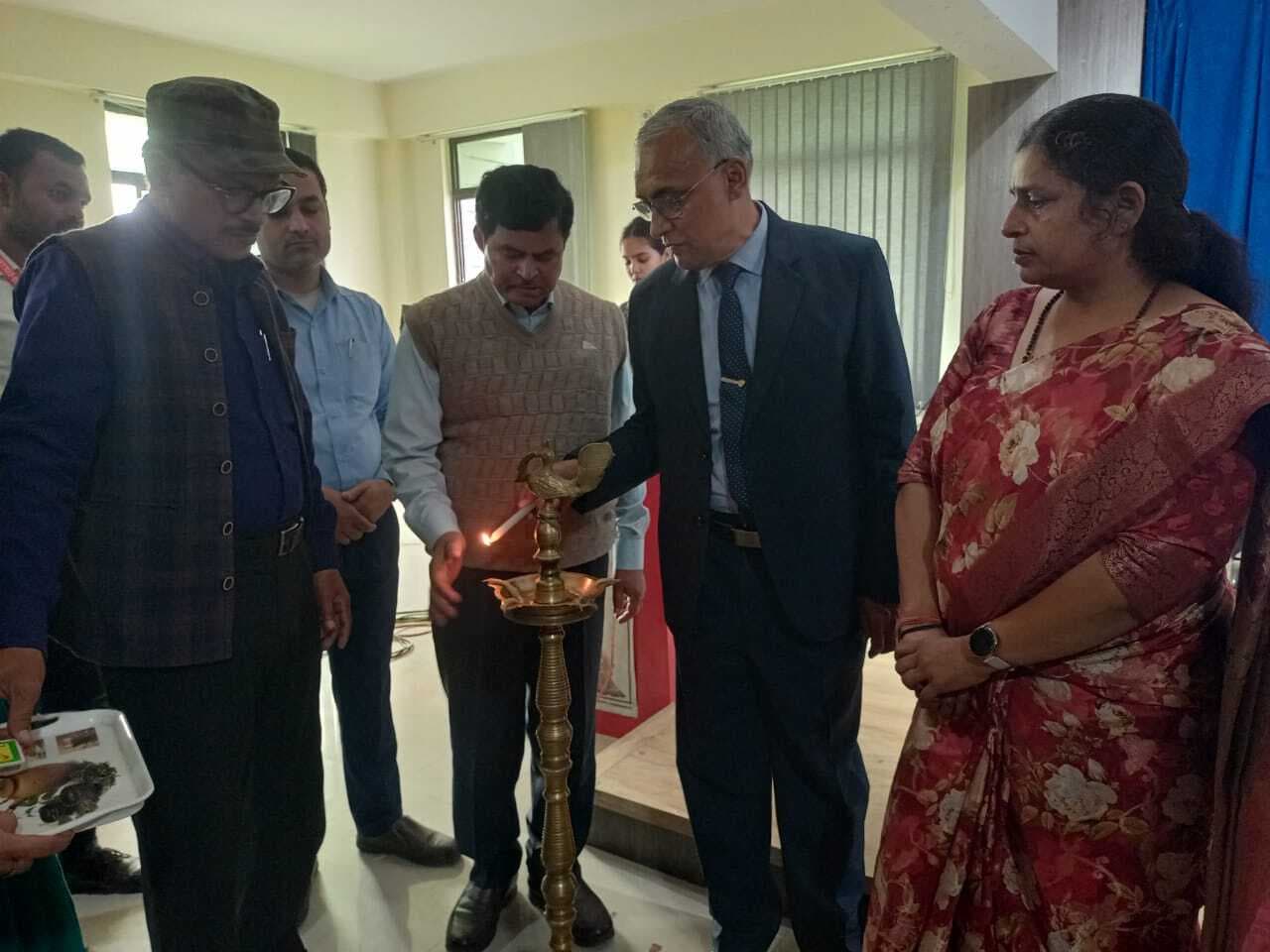 सूचना और प्रौद्योगिकी एक नये भारत का निर्माण करेगा