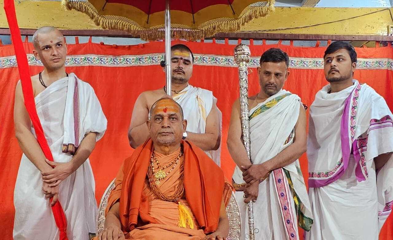 West Singhbhum News : 8 मार्च को विश्व कल्याण आश्रम आयेंगे जगतगुरु शंकराचार्य