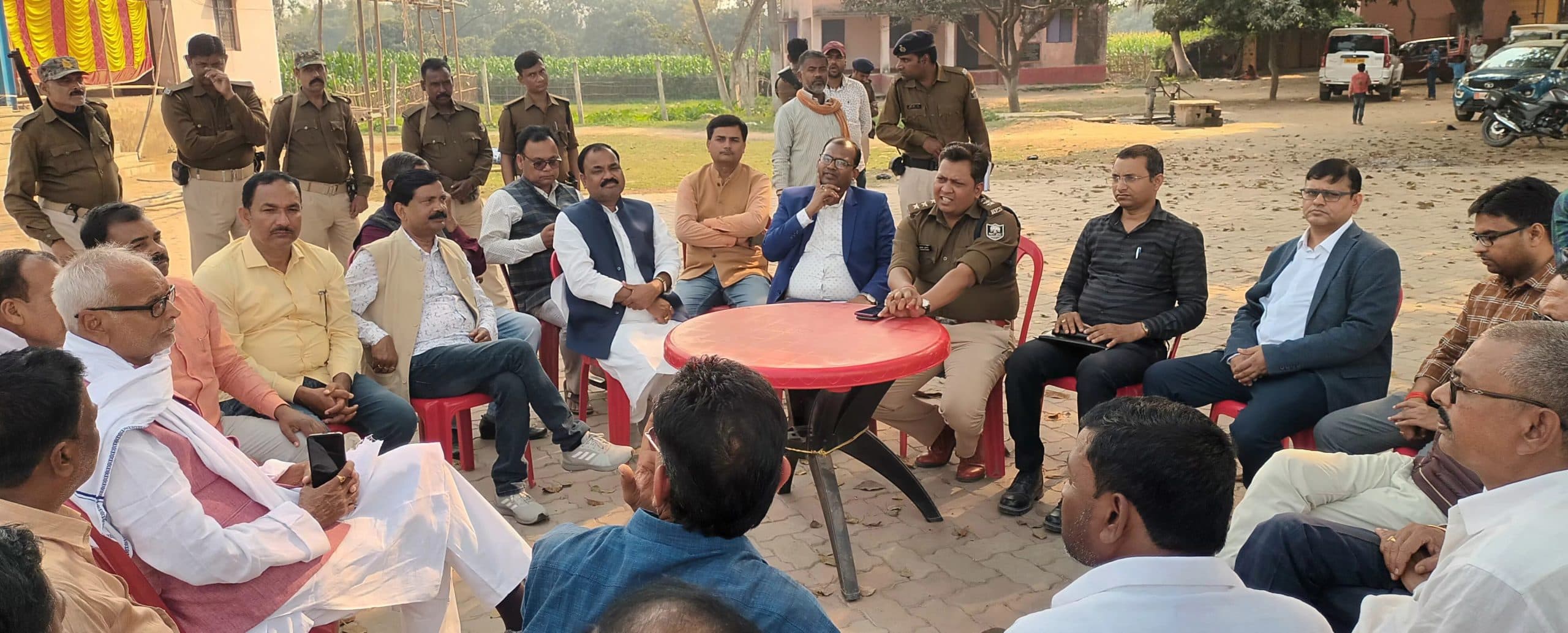 होलिकादहन की तैयारी को लेकर हुई बैठक
